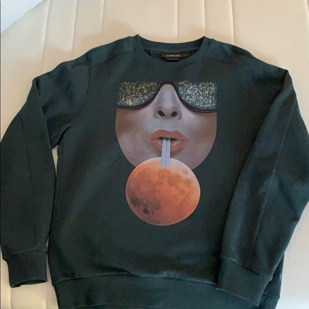 Les Benjamins Sweatshirt Like New Size S